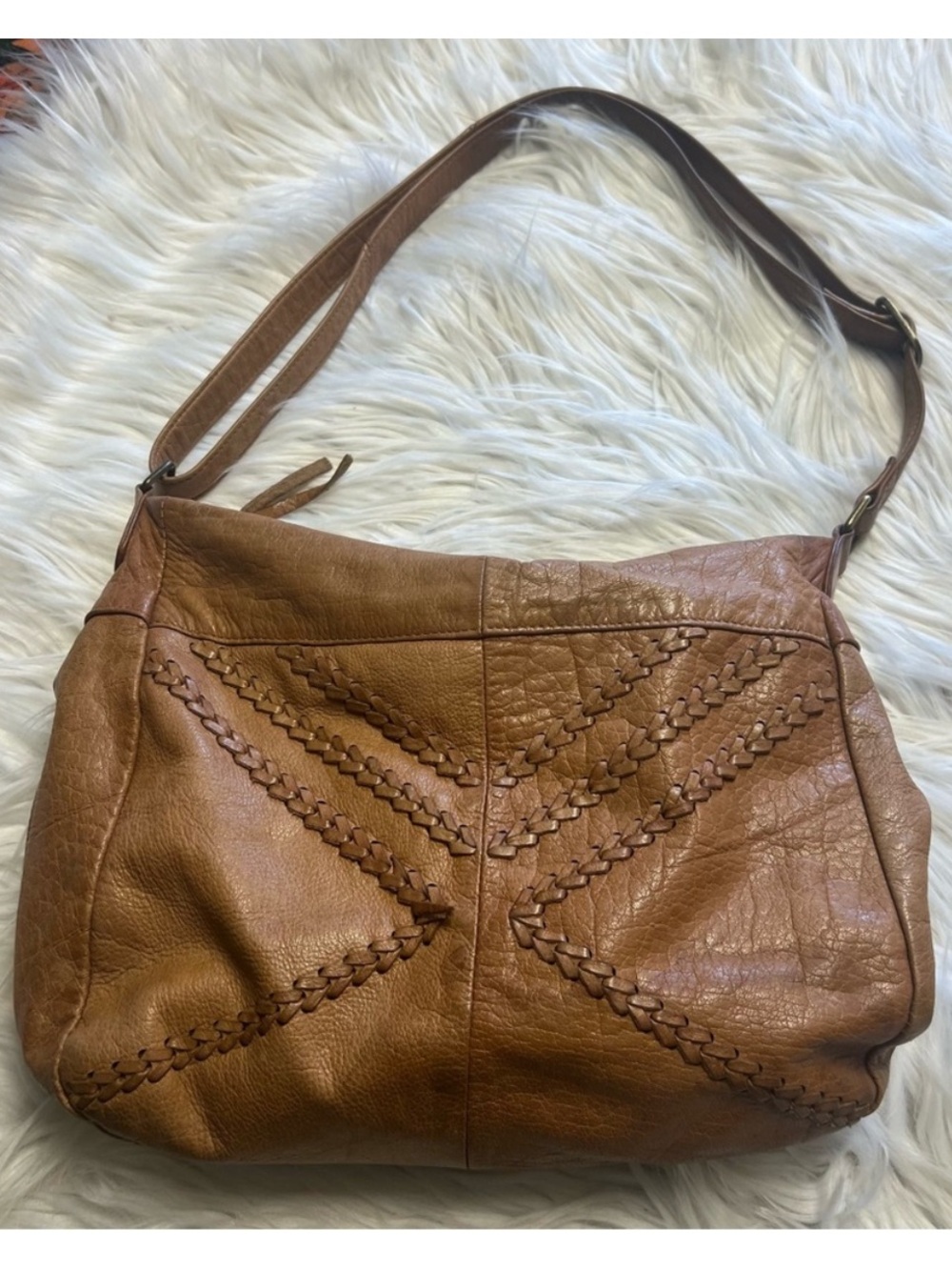 Day & Mood urban leather satchel